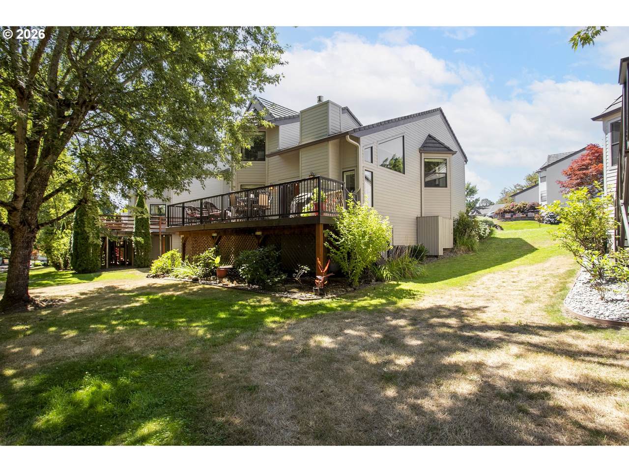 https://bt-photos.global.ssl.fastly.net/portland/1280_boomver_3_339518328-2.jpg