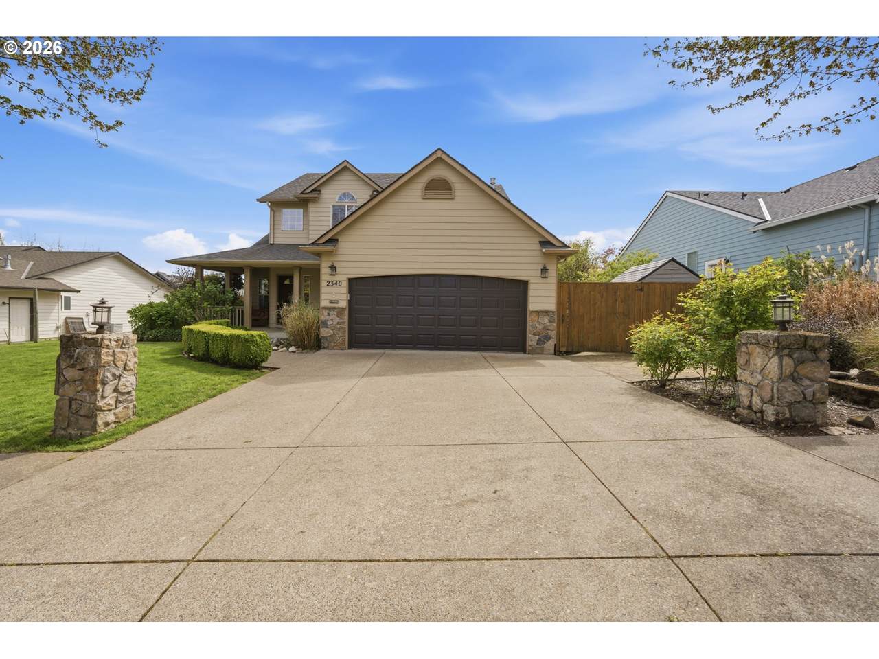 2340 Howard Dr - Photo 1