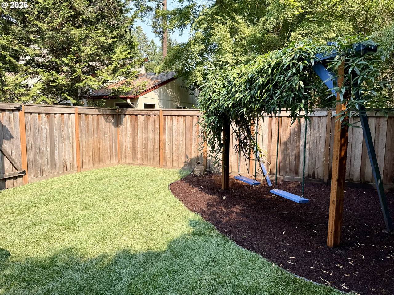 https://bt-photos.global.ssl.fastly.net/portland/1280_boomver_1_345632930-2.jpg