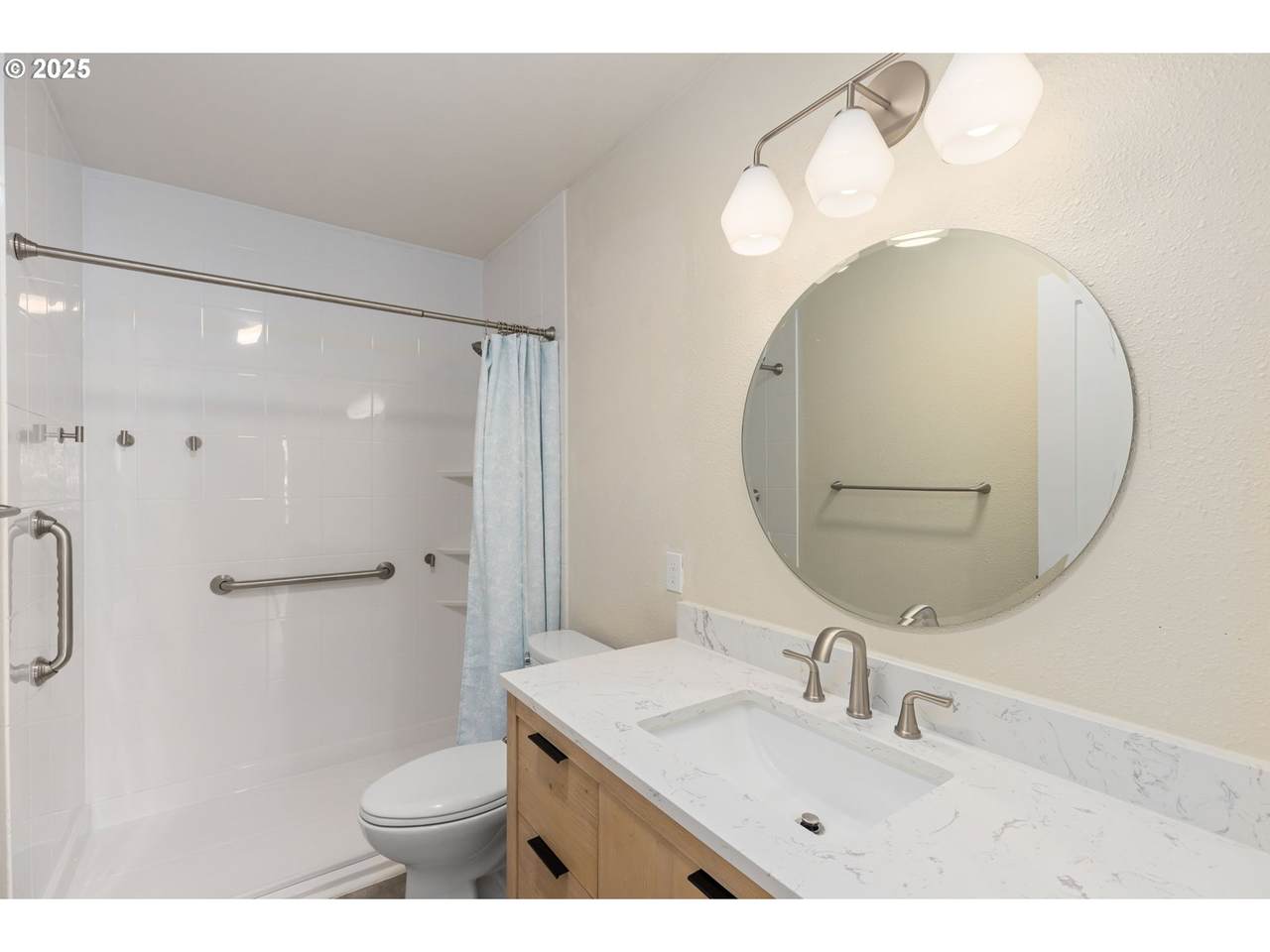 https://bt-photos.global.ssl.fastly.net/portland/1280_boomver_2_353007614-2.jpg