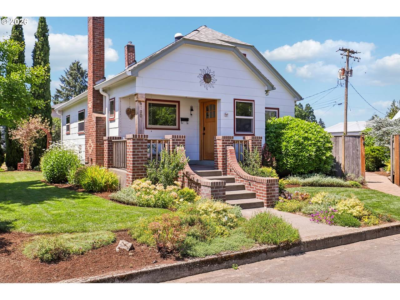 4100 Creston Ave - Photo 1