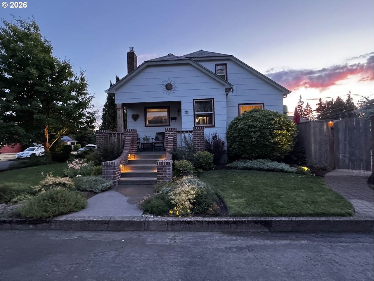 https://bt-photos.global.ssl.fastly.net/portland/1280_boomver_2_363388866-2.jpg