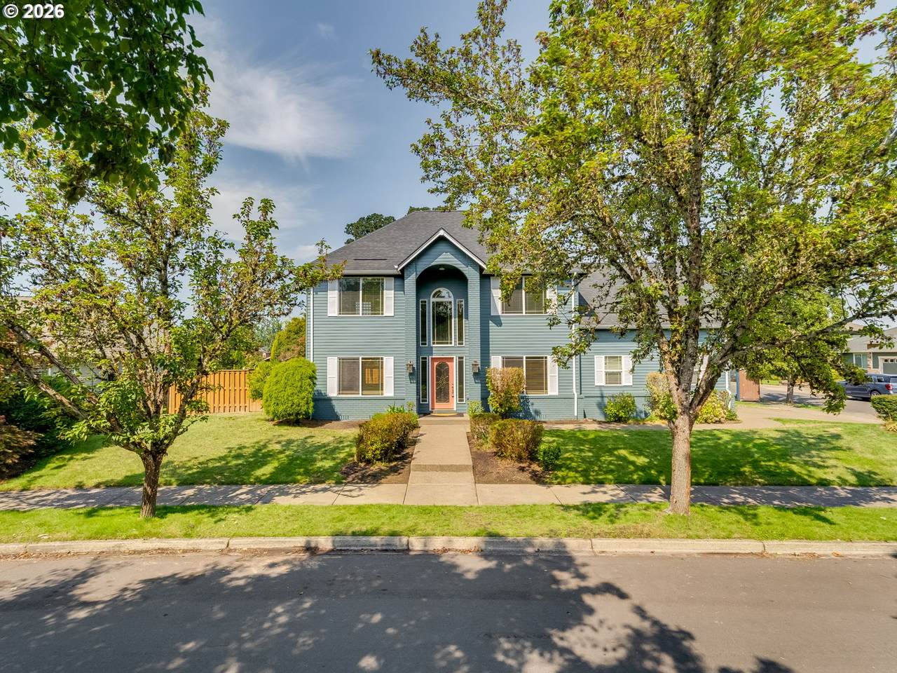 2687 Oak Ridge Dr - Photo 1