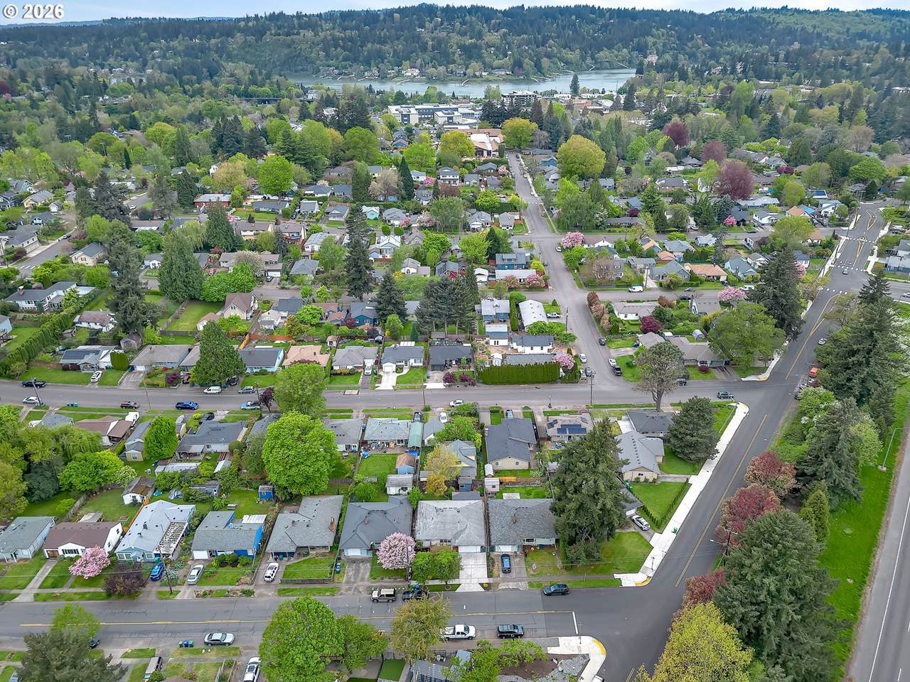 https://bt-photos.global.ssl.fastly.net/portland/1280_boomver_2_381867455-2.jpg