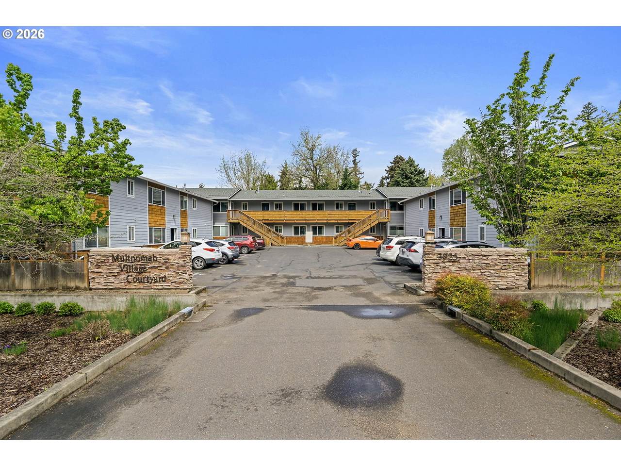 3925 Multnomah Blvd - Photo 1