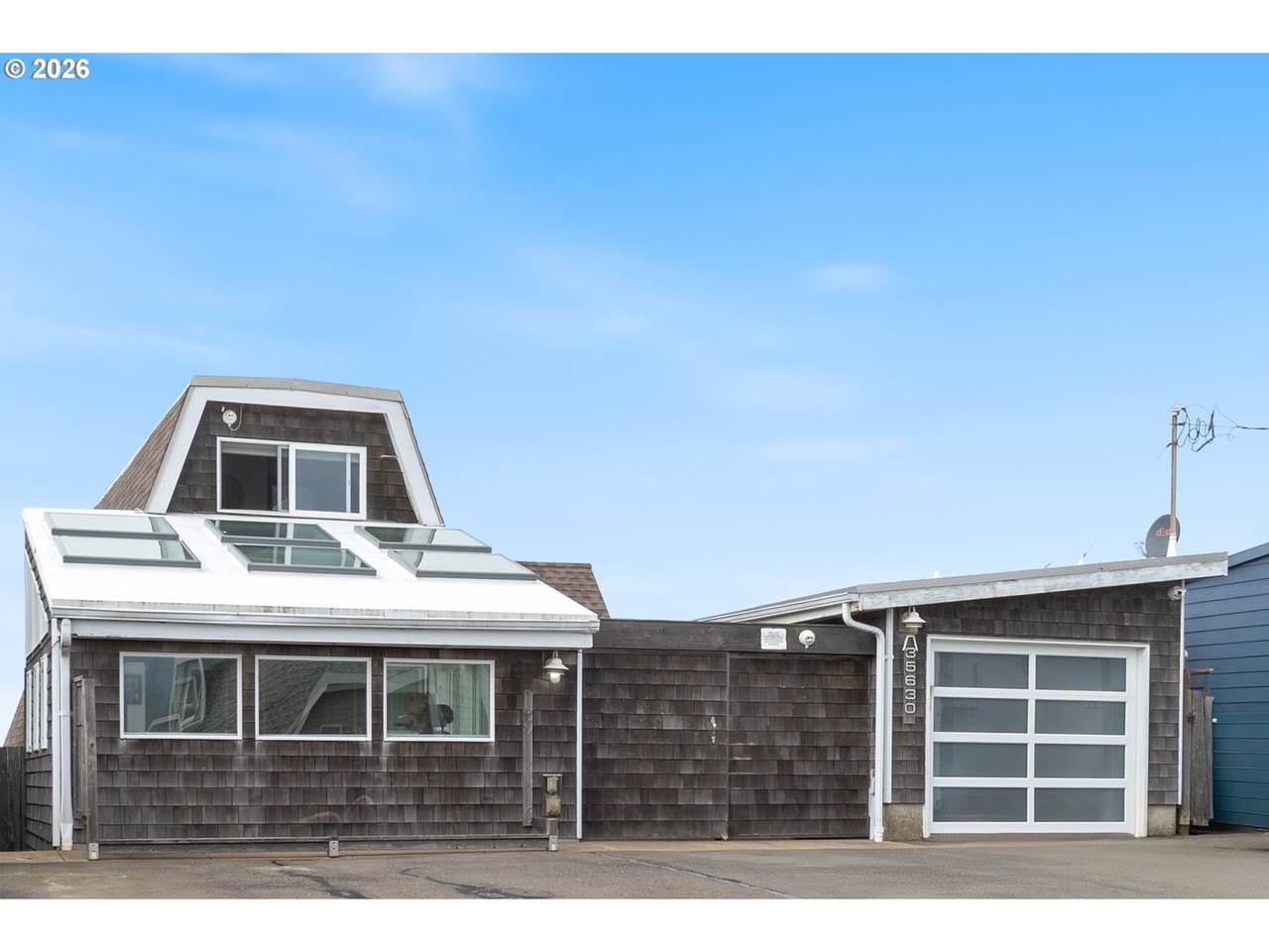35630 Sunset Dr - Photo 1
