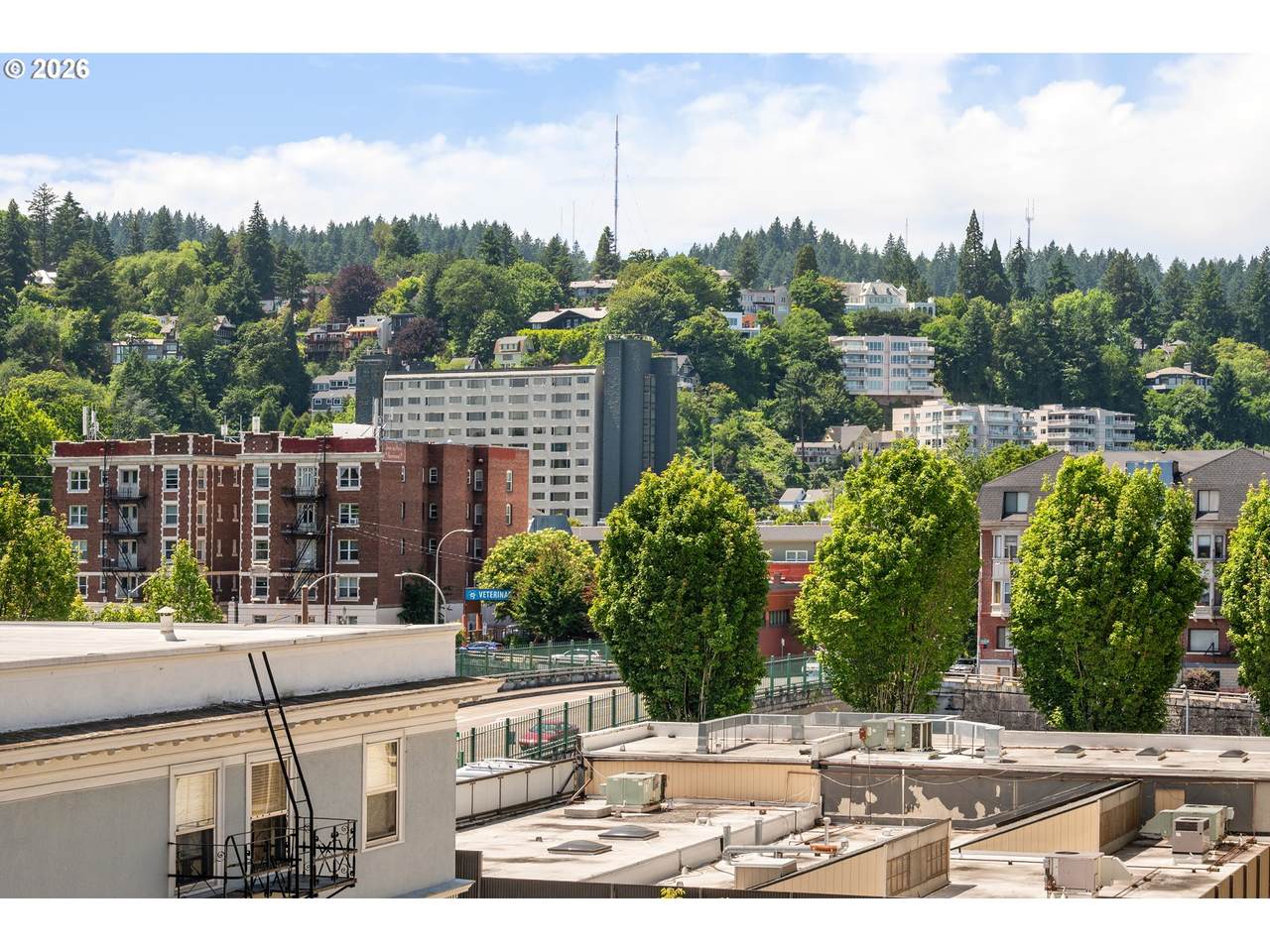 https://bt-photos.global.ssl.fastly.net/portland/1280_boomver_2_389206859-3.jpg