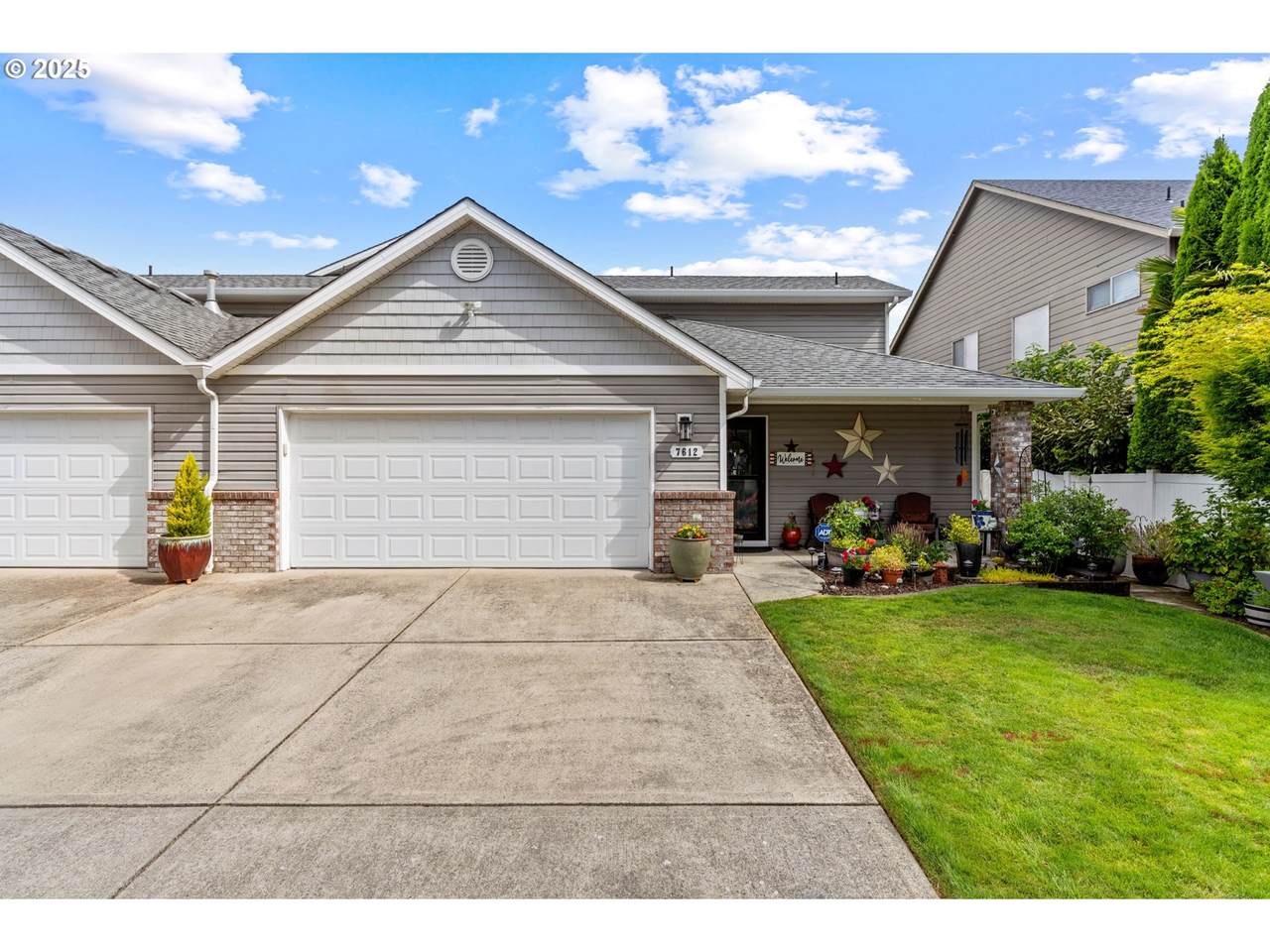 7612 61ST Cir - Photo 1