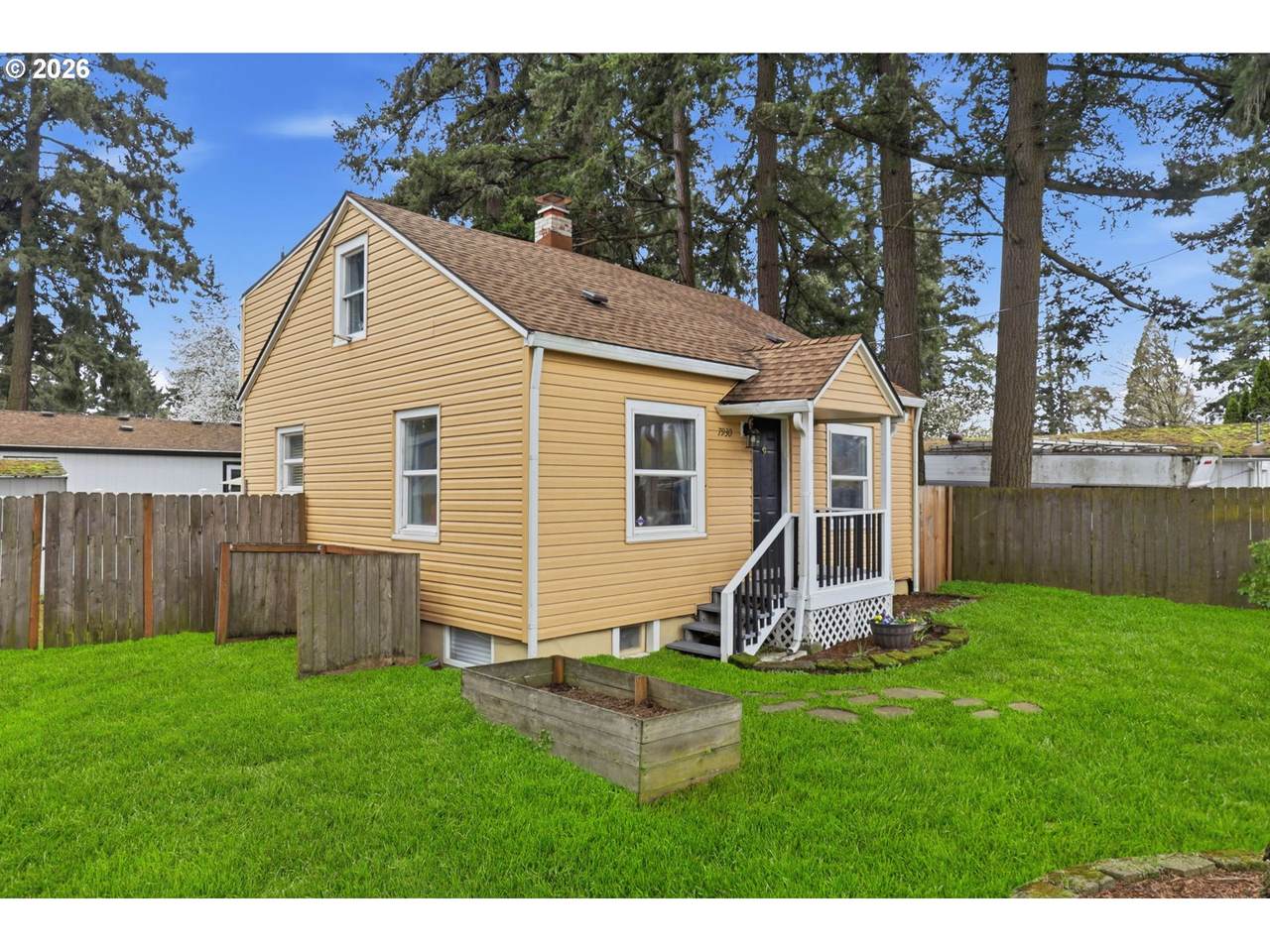 https://bt-photos.global.ssl.fastly.net/portland/1280_boomver_2_407183103-2.jpg