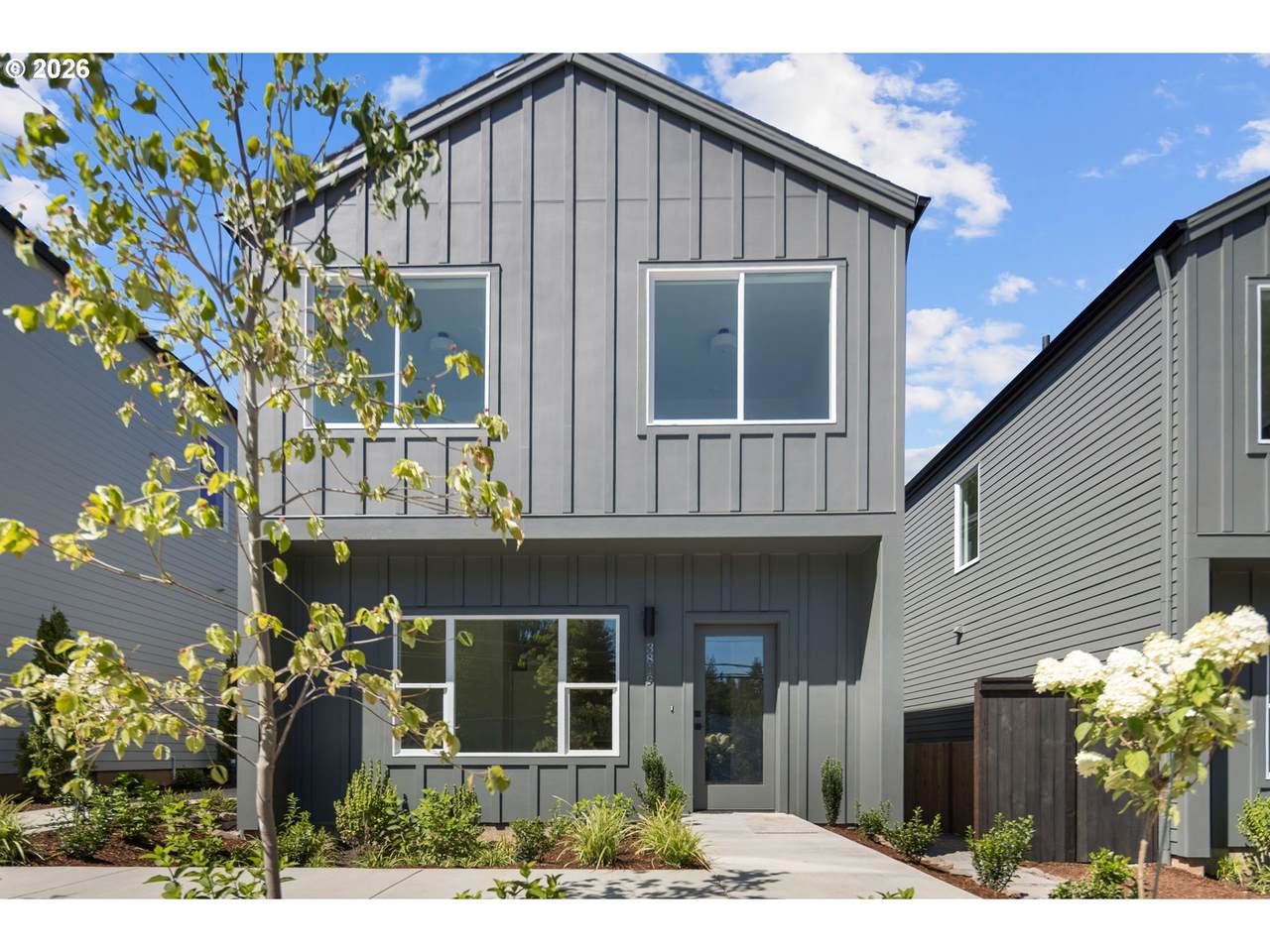 https://bt-photos.global.ssl.fastly.net/portland/1280_boomver_2_412232756-2.jpg