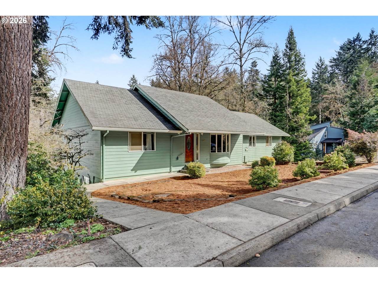 https://bt-photos.global.ssl.fastly.net/portland/1280_boomver_2_419744494-2.jpg