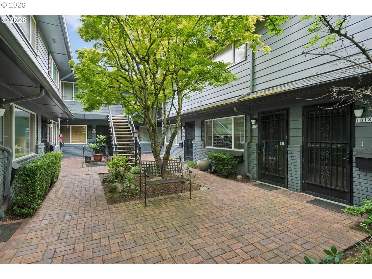 1824 Wasco St - Photo 1