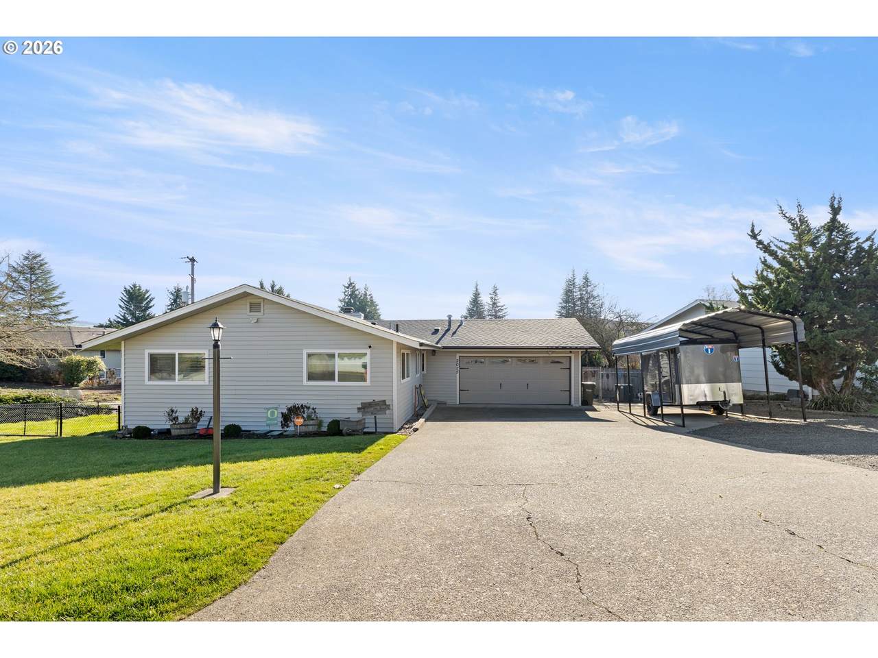 2025 Delridge Ave - Photo 1