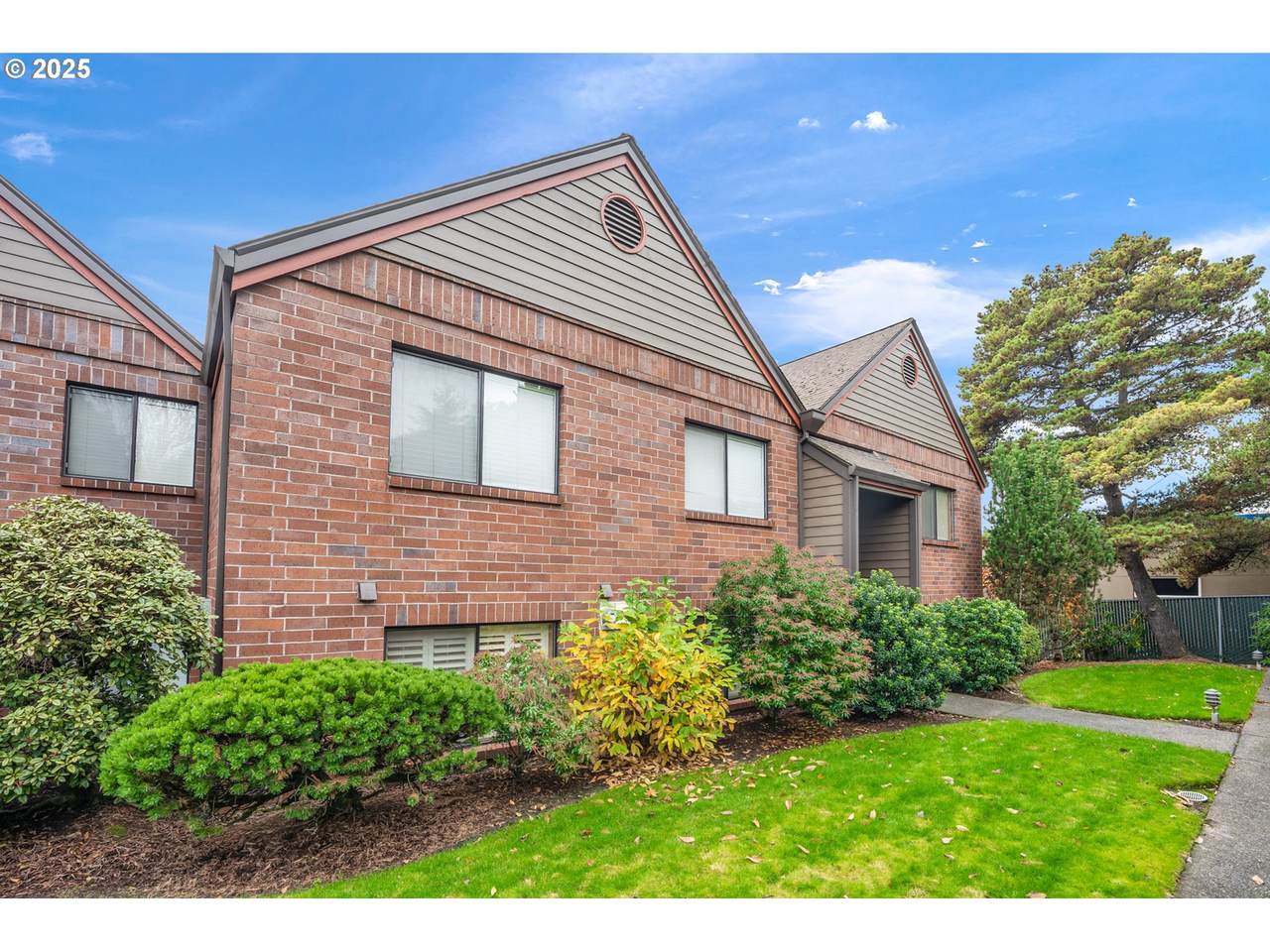 15435 114TH Ct - Photo 1