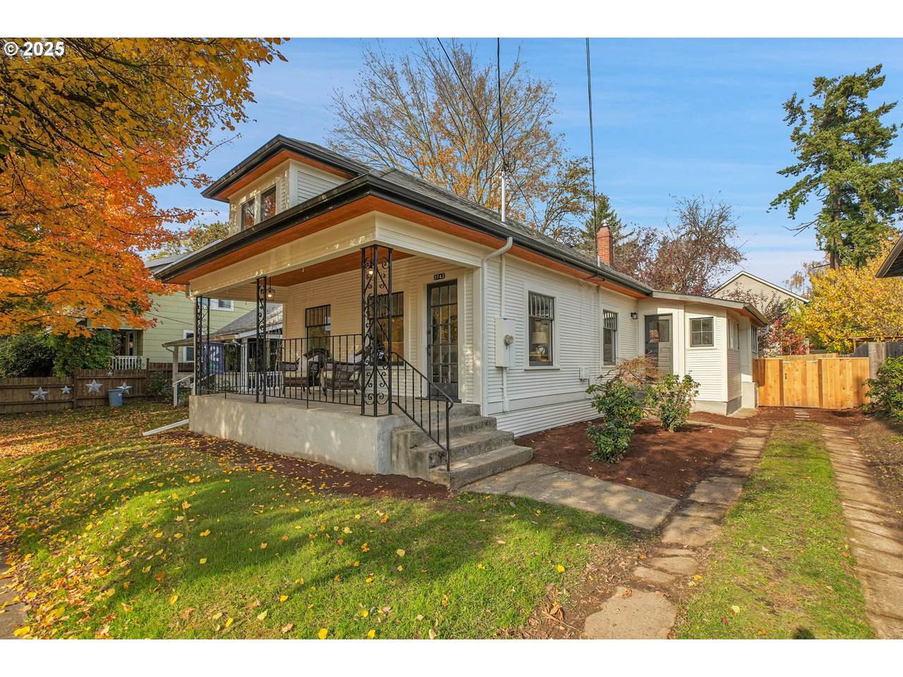 3743 Franklin St - Photo 1