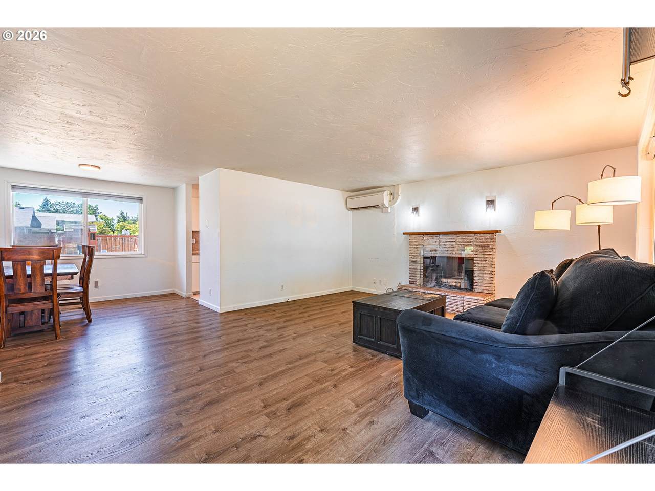 https://bt-photos.global.ssl.fastly.net/portland/1280_boomver_2_450031706-2.jpg