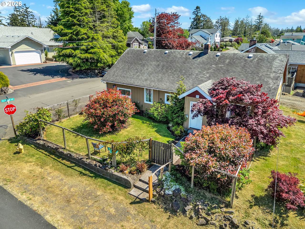 84 10TH Pl - Photo 1