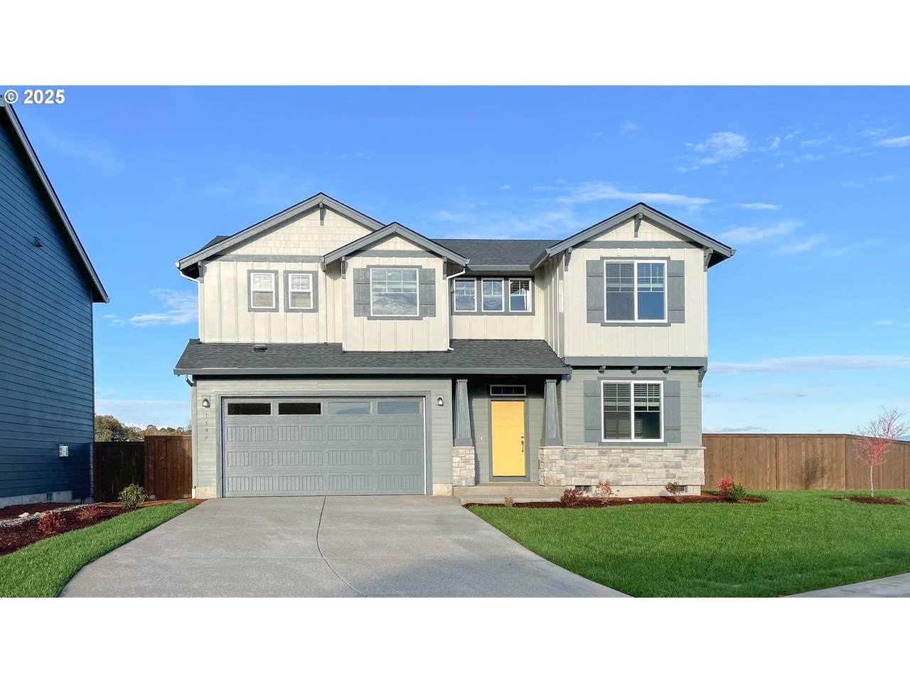 1599 Logan Pkwy - Photo 1