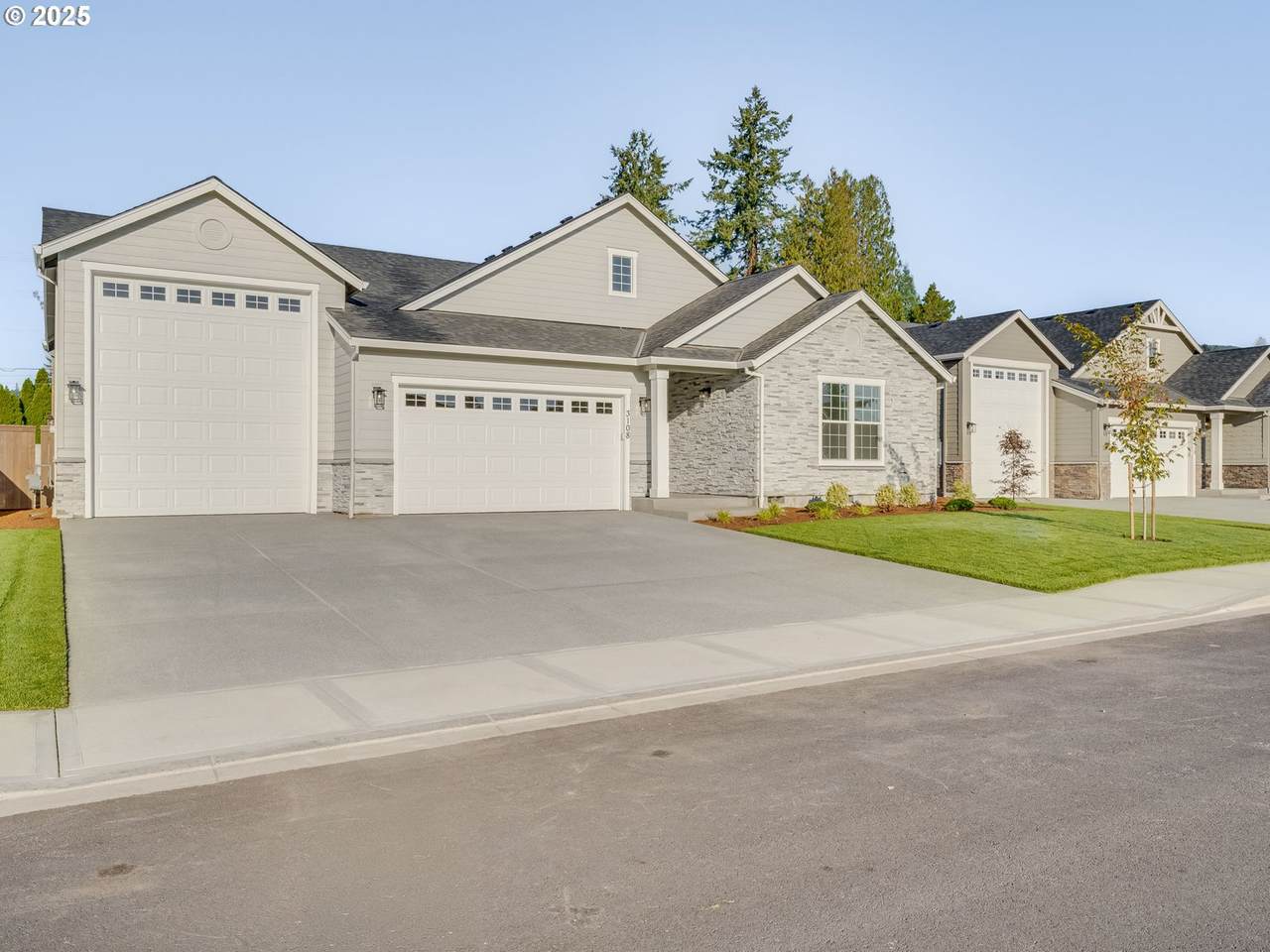 https://bt-photos.global.ssl.fastly.net/portland/1280_boomver_2_451398996-2.jpg