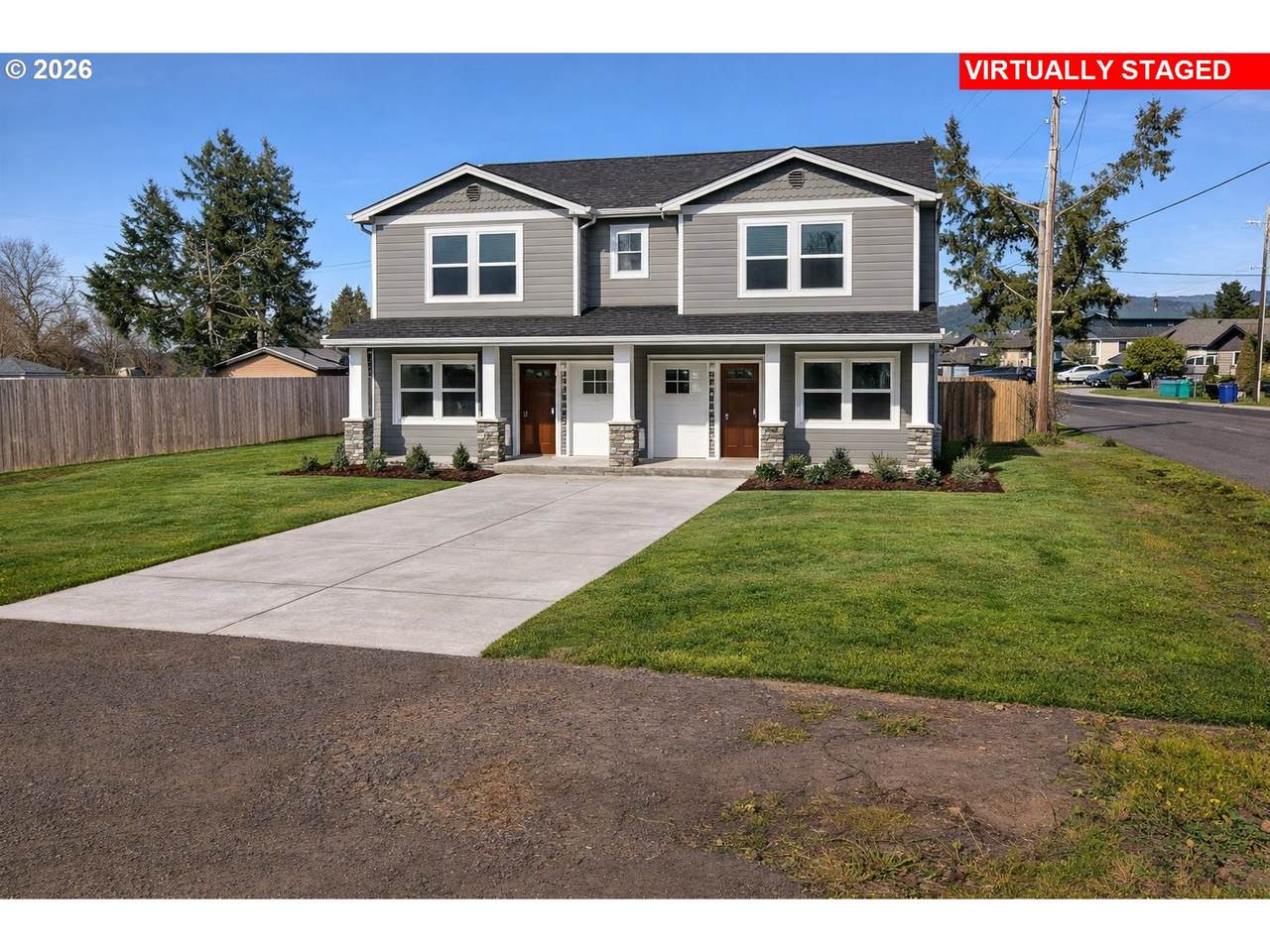 272 7TH St - Photo 1