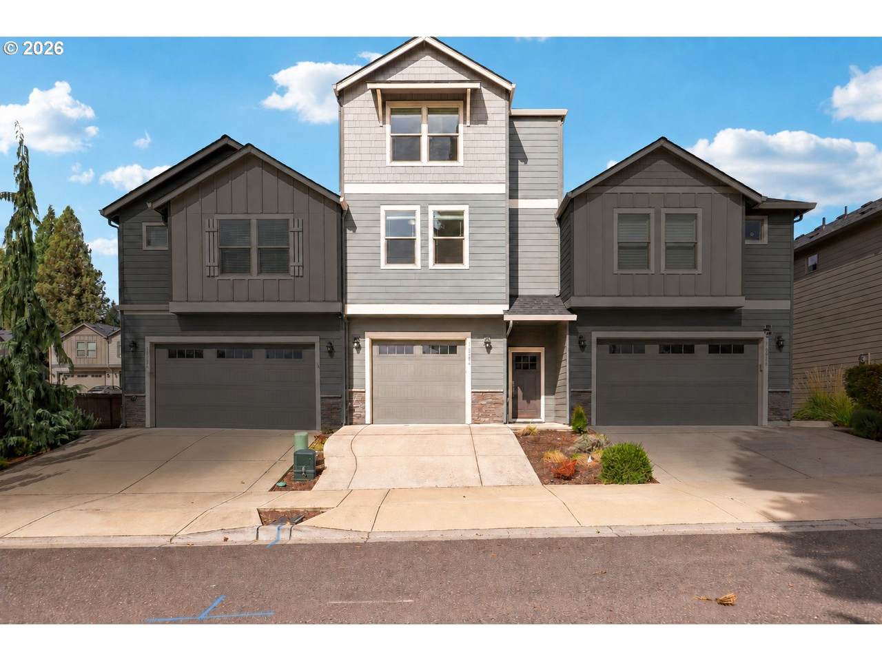 16508 39TH St - Photo 1