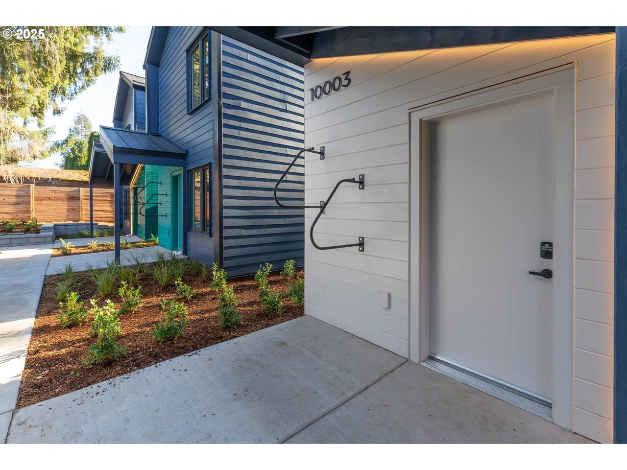 10003 Cottage Ln - Photo 1