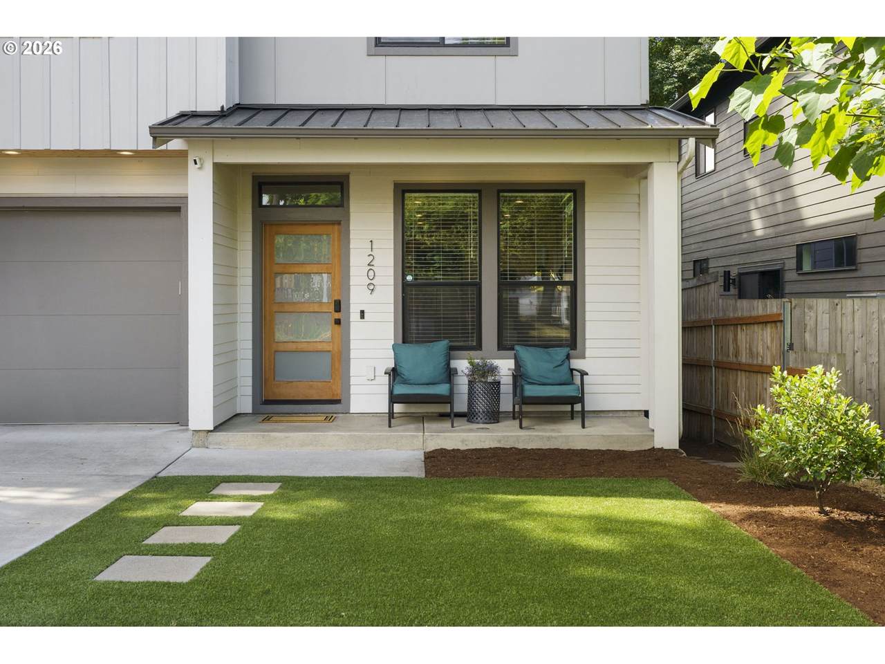 https://bt-photos.global.ssl.fastly.net/portland/1280_boomver_2_474142555-2.jpg