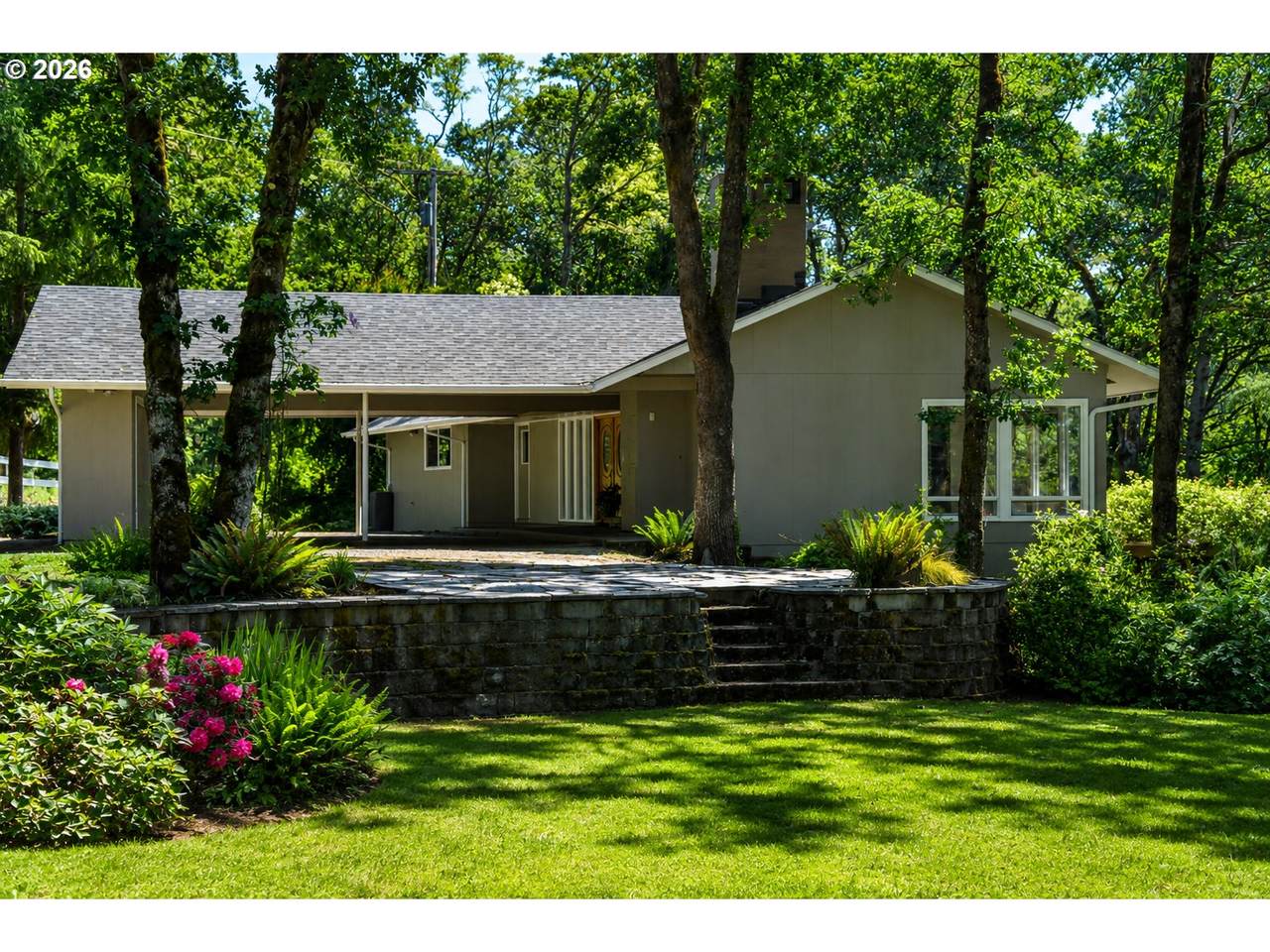 3530 Mariposa Dr - Photo 1