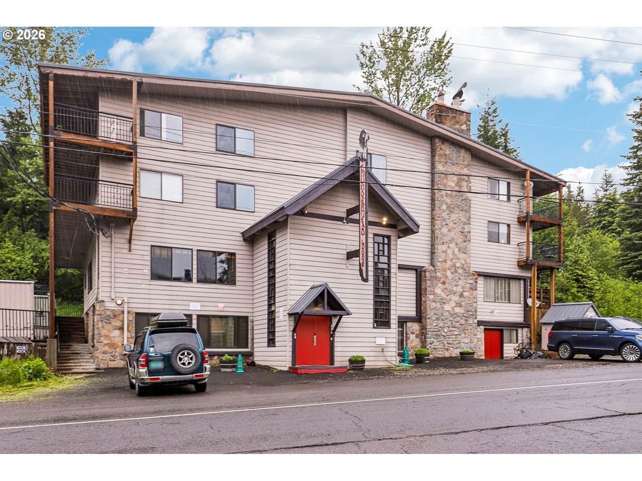https://bt-photos.global.ssl.fastly.net/portland/1280_boomver_2_480779927-2.jpg