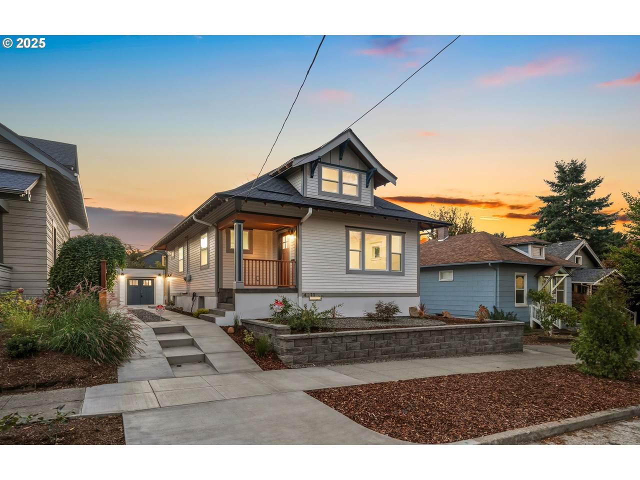 4711 31ST Ave - Photo 1