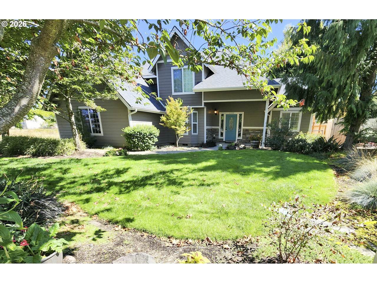 1145 6TH St - Photo 1