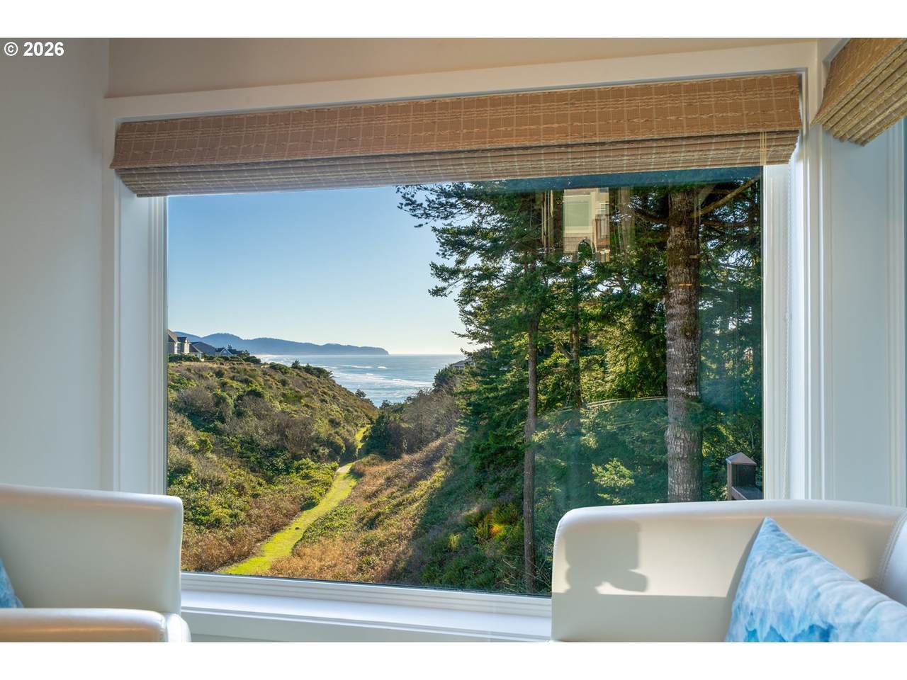 https://bt-photos.global.ssl.fastly.net/portland/1280_boomver_1_493192255-2.jpg