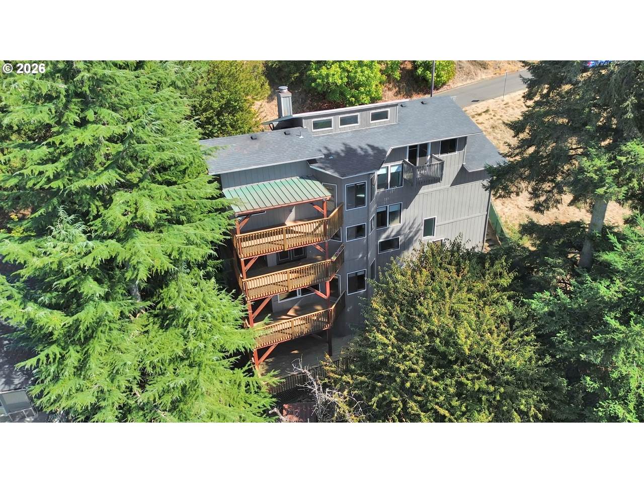 https://bt-photos.global.ssl.fastly.net/portland/1280_boomver_2_497363649-2.jpg