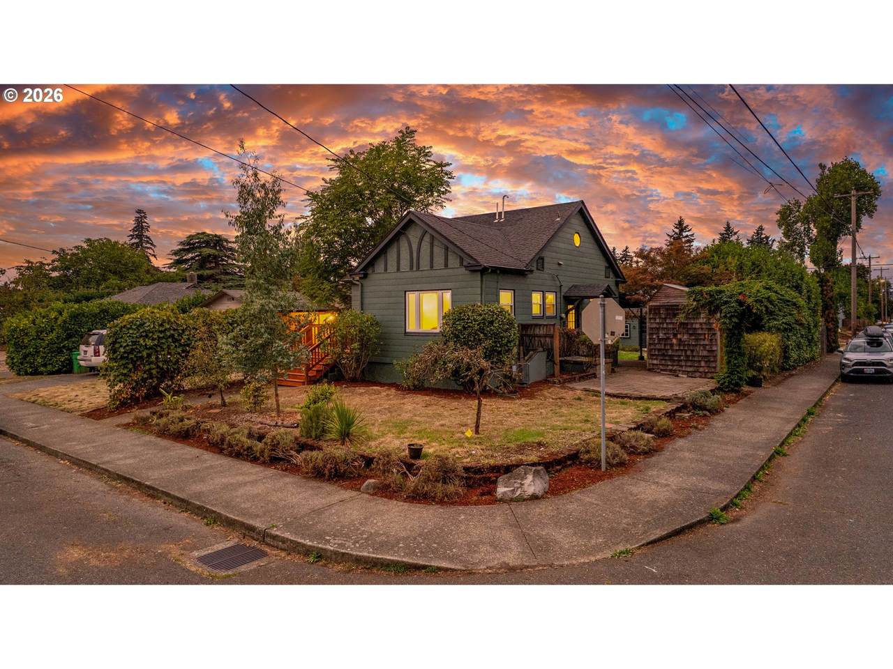 https://bt-photos.global.ssl.fastly.net/portland/1280_boomver_2_498538426-2.jpg