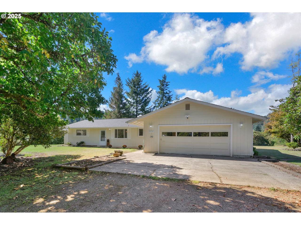 89550 Dick Way - Photo 1