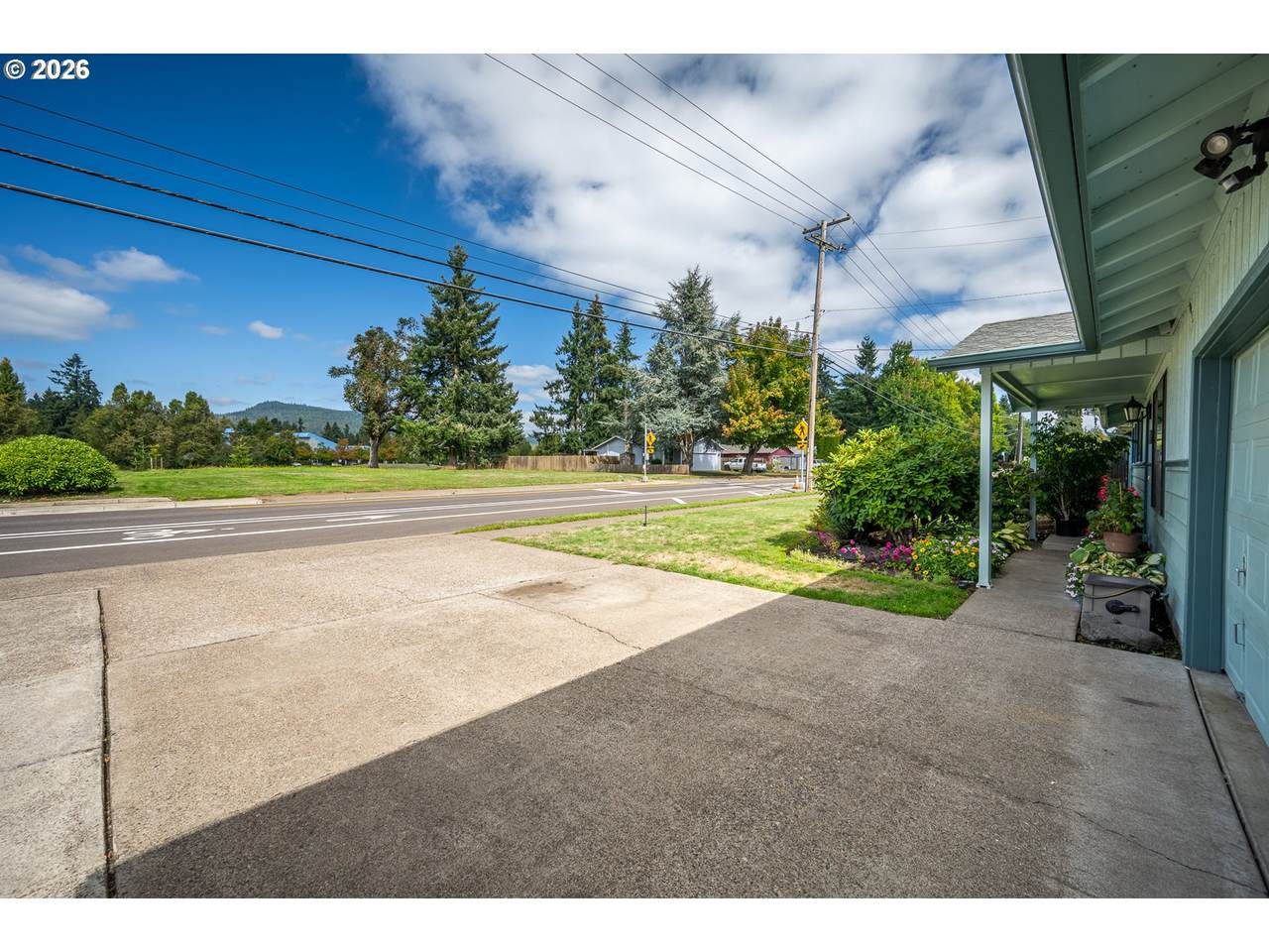 https://bt-photos.global.ssl.fastly.net/portland/1280_boomver_2_511546880-2.jpg