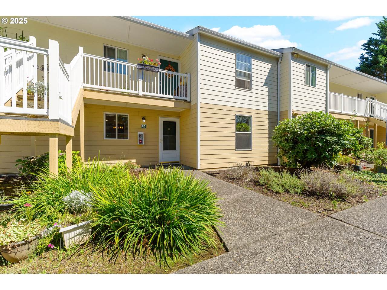13216 Salmon Creek Ave - Photo 1