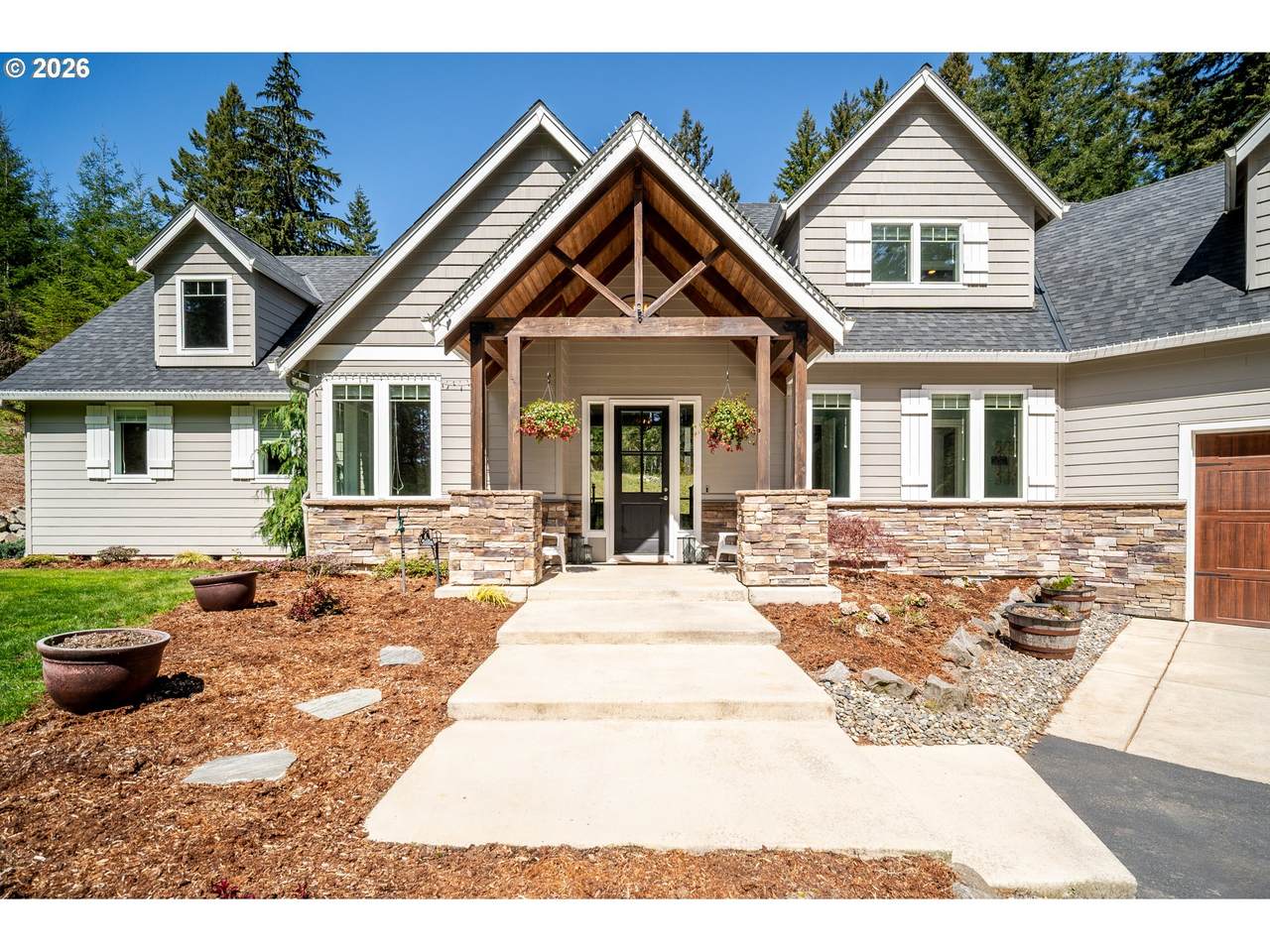 https://bt-photos.global.ssl.fastly.net/portland/1280_boomver_2_519945057-2.jpg