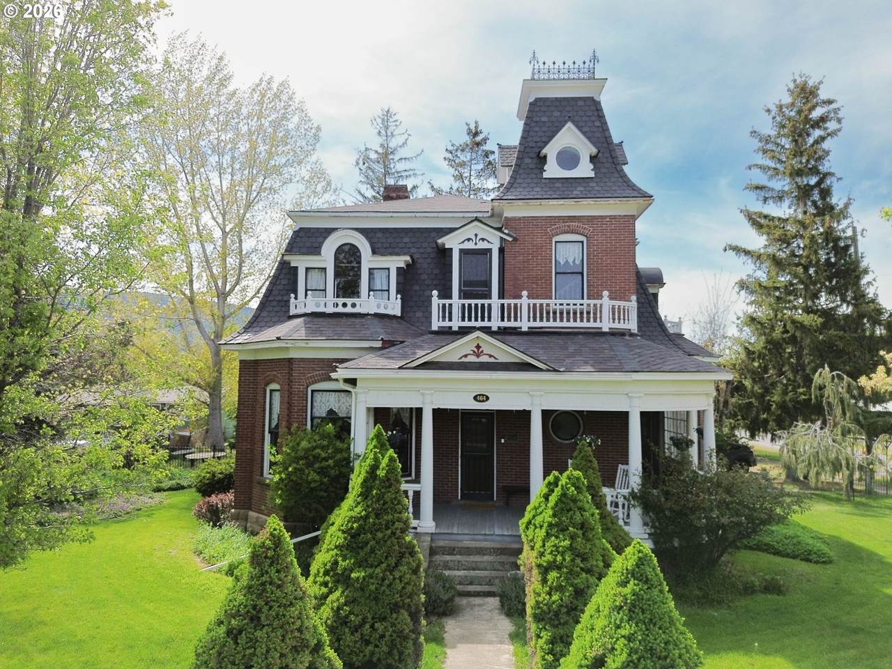 464 Main St - Photo 1