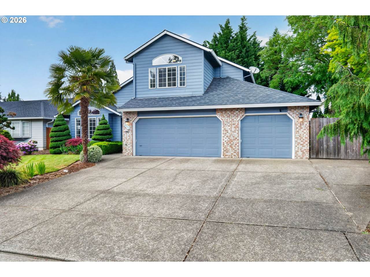 https://bt-photos.global.ssl.fastly.net/portland/1280_boomver_1_524373778-2.jpg