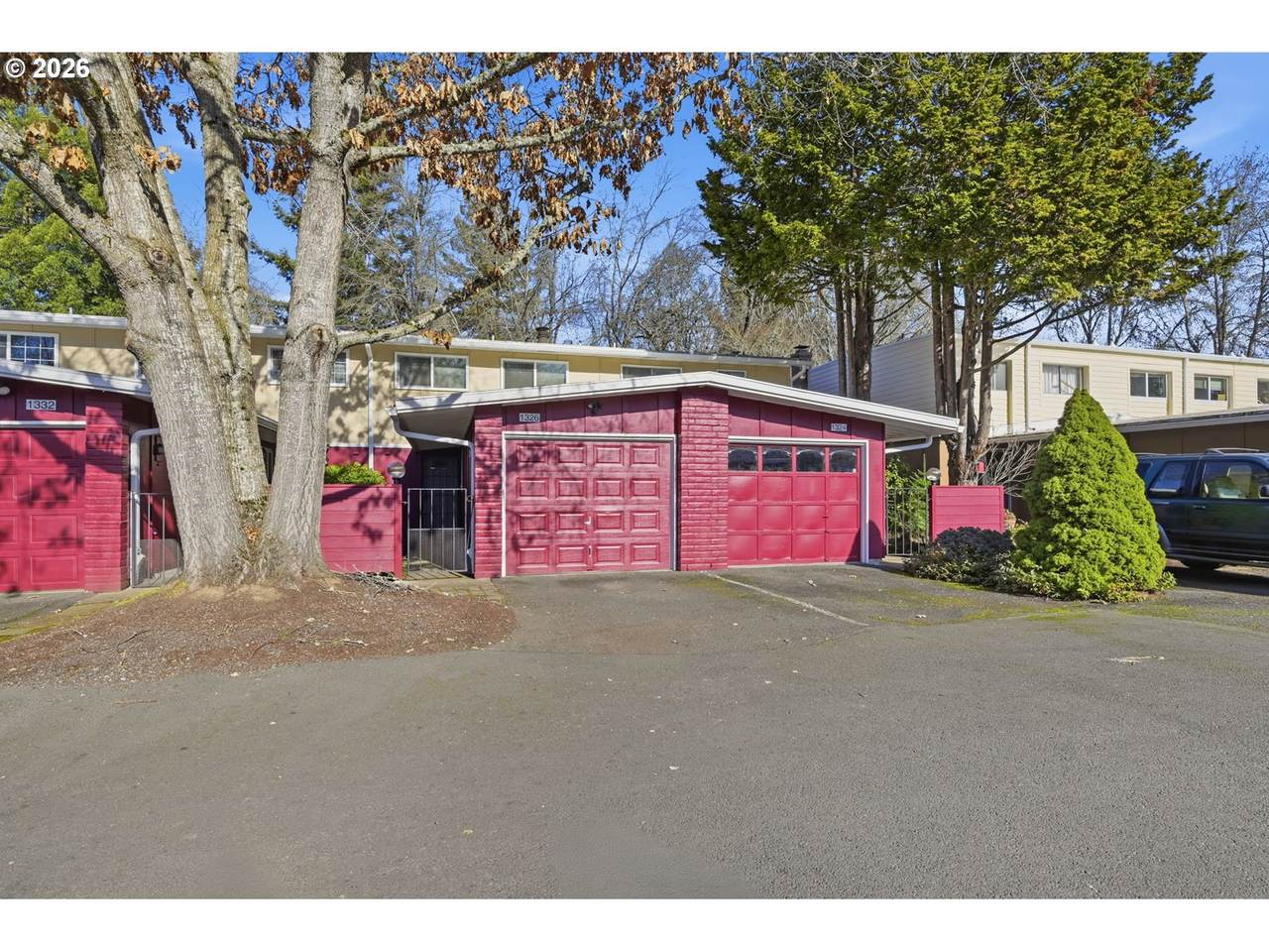 1326 Quaker St - Photo 1