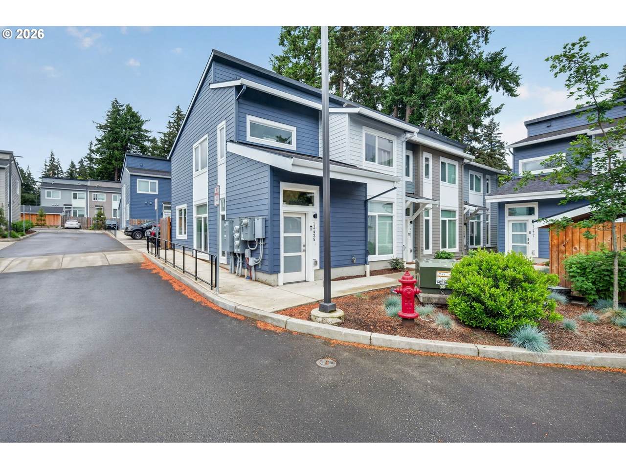 https://bt-photos.global.ssl.fastly.net/portland/1280_boomver_2_536923347-2.jpg