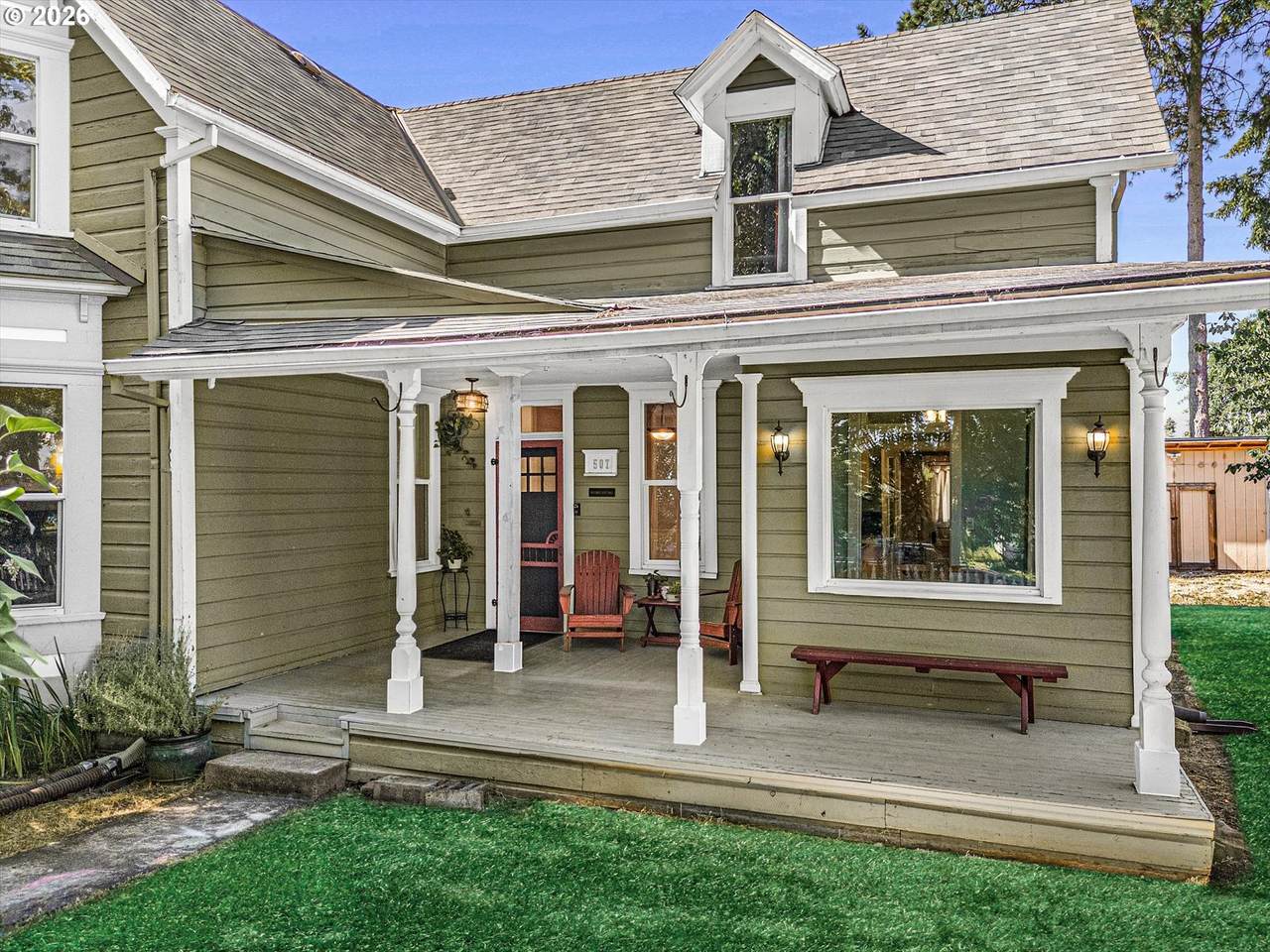 507 Cedar St - Photo 1