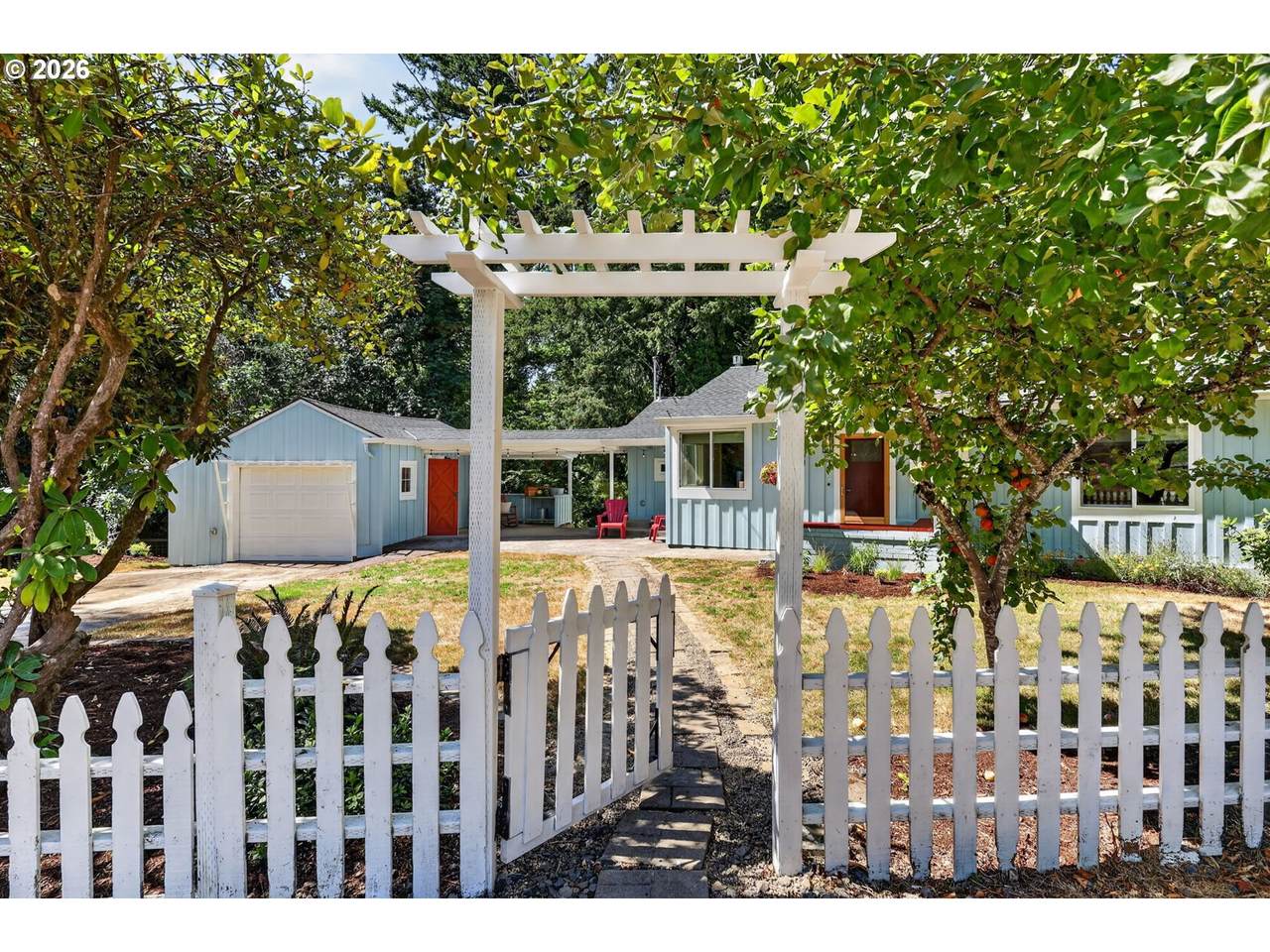 https://bt-photos.global.ssl.fastly.net/portland/1280_boomver_2_543844309-2.jpg