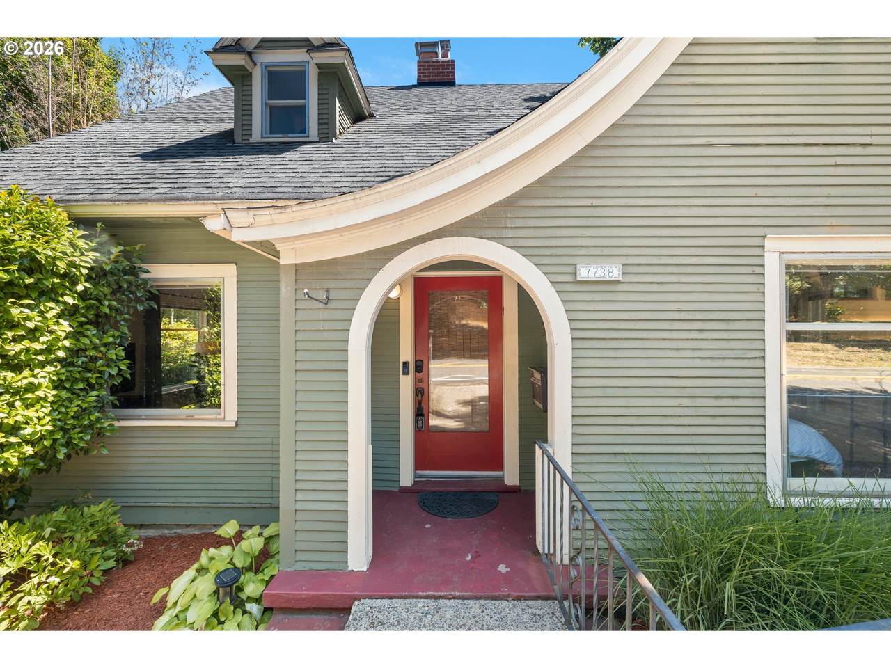 https://bt-photos.global.ssl.fastly.net/portland/1280_boomver_2_548231304-2.jpg