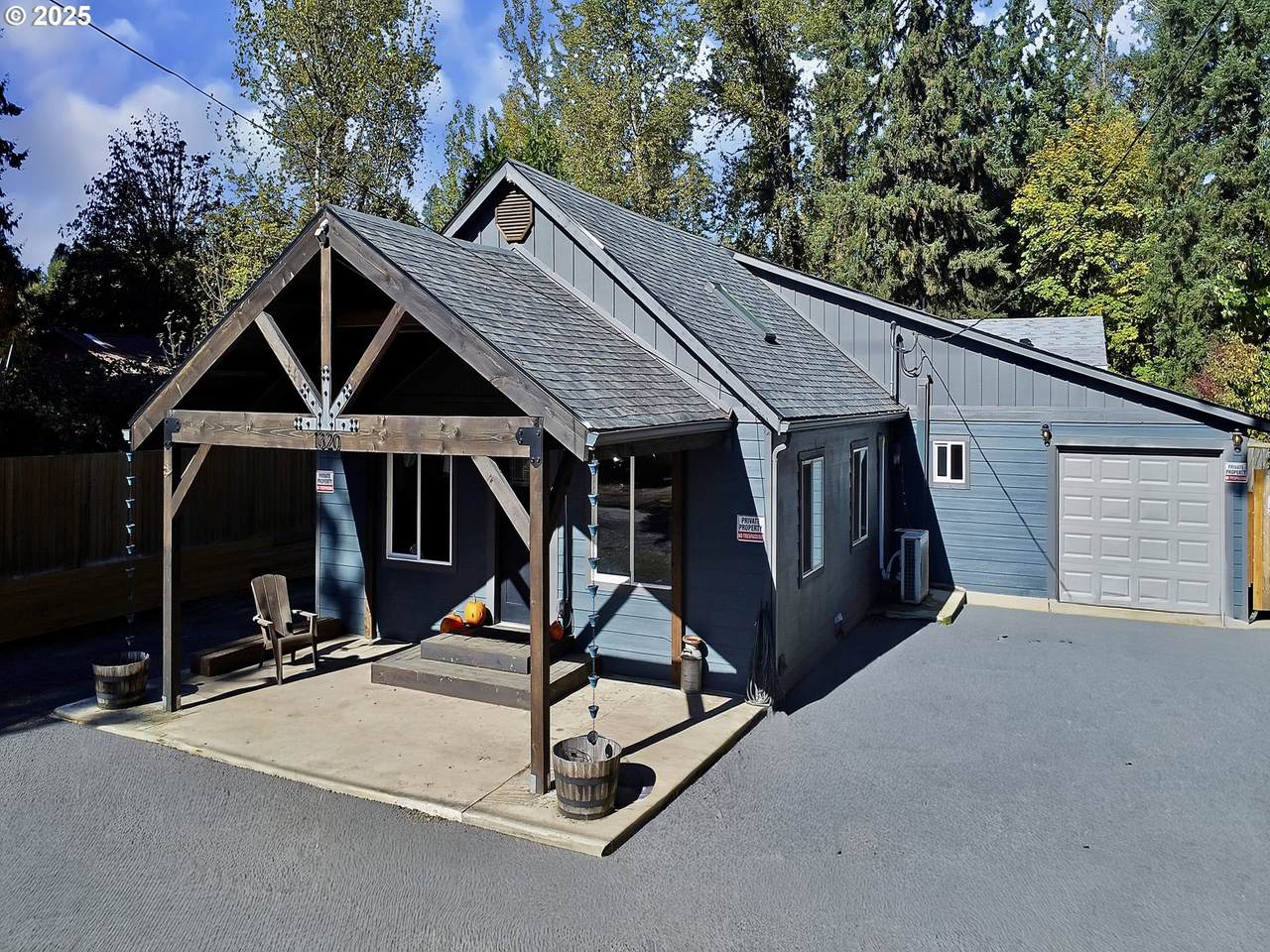 1320 Tamarack St - Photo 1