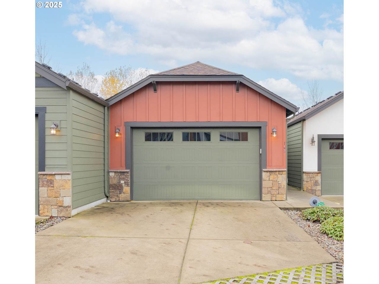 https://bt-photos.global.ssl.fastly.net/portland/1280_boomver_2_551563246-2.jpg