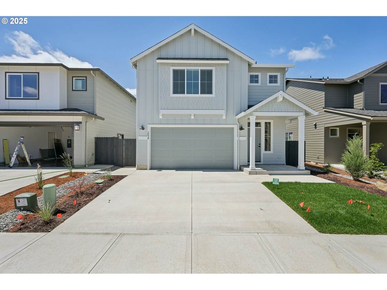 2038 18TH Ave - Photo 1