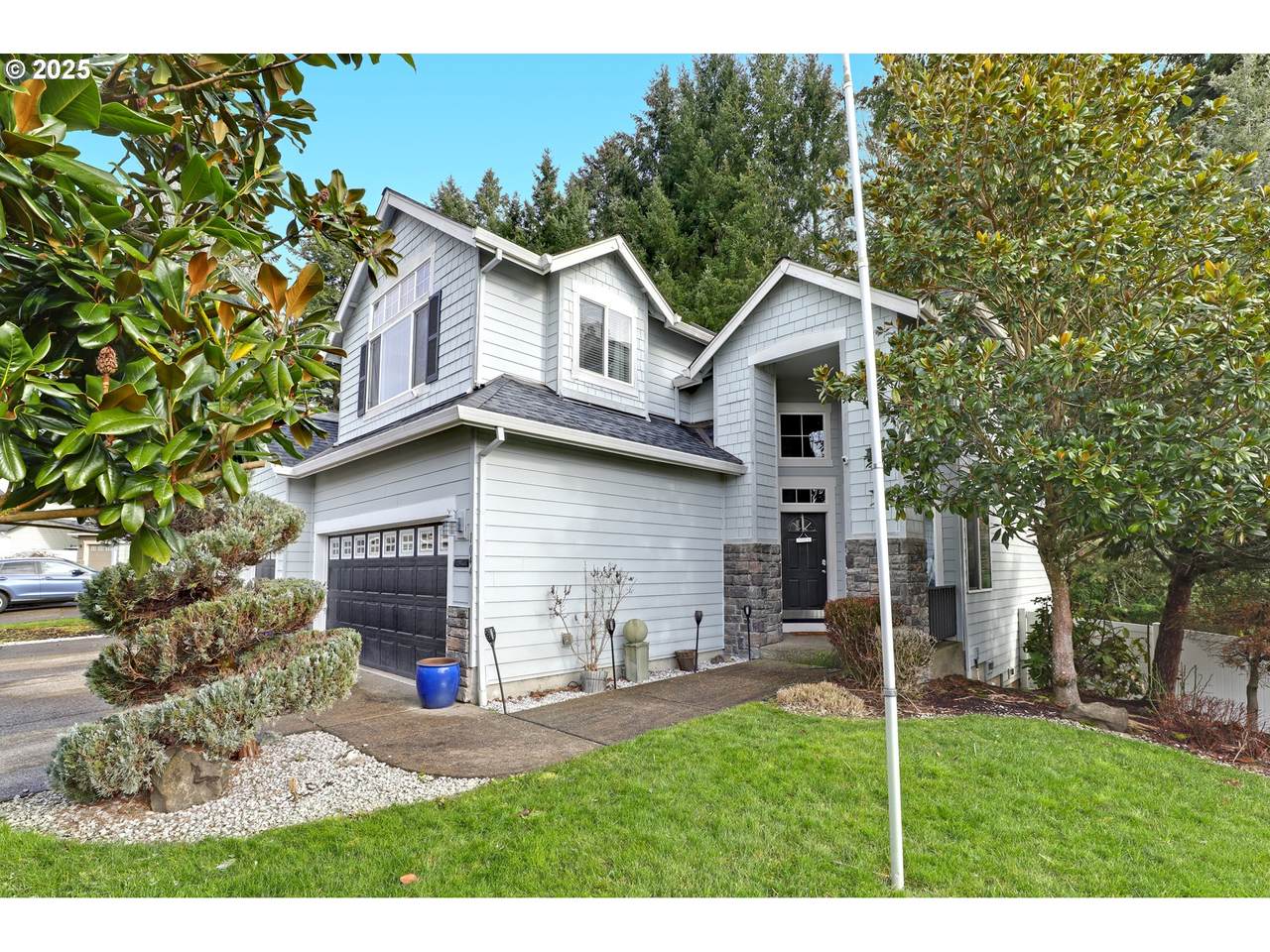 1044 26TH Ter - Photo 1
