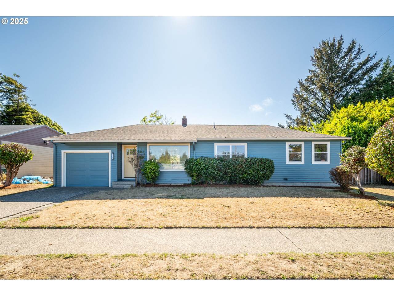 1710 Johnson St - Photo 1